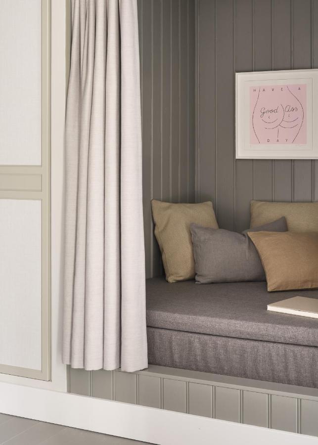 Boutique Hotel Benedict Noordwijk Extérieur photo Curtain