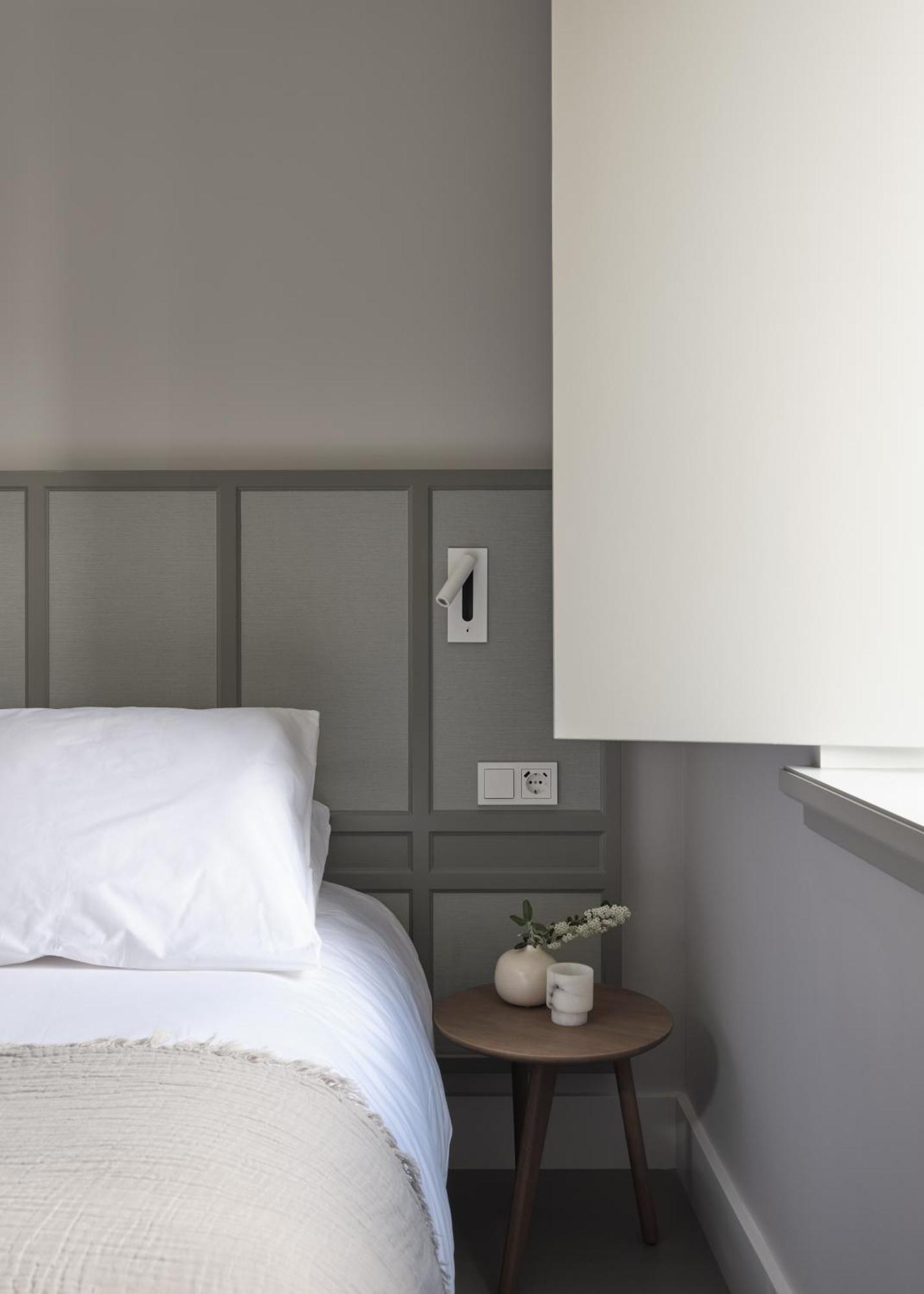 Boutique Hotel Benedict Noordwijk Extérieur photo A wall-mounted reading light